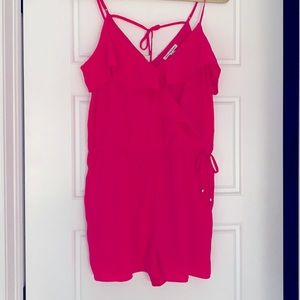 American Eagle hot pink romper. BRAND NEW